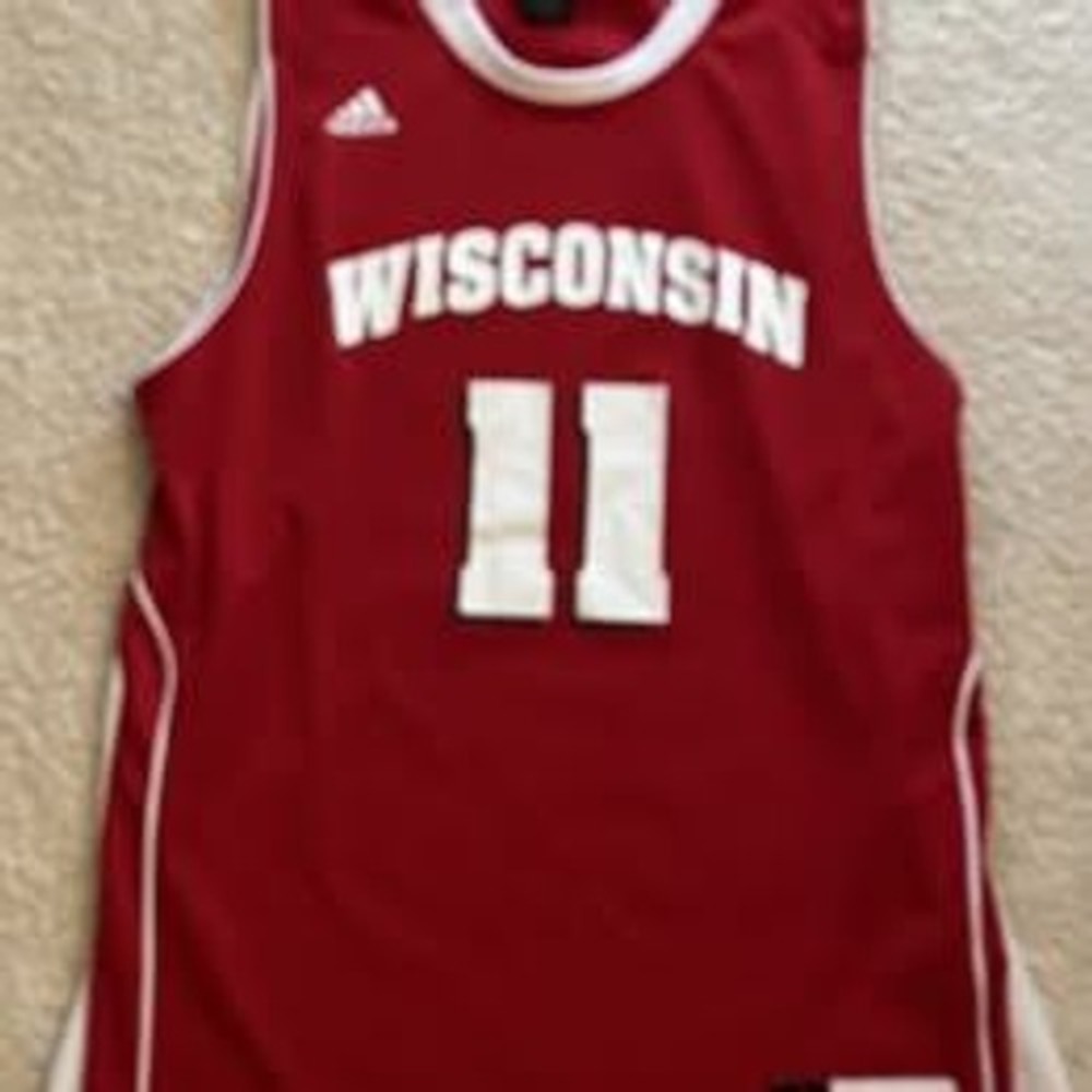 Wisconsin Badgers Adidas Red Basketball Jersey Men L